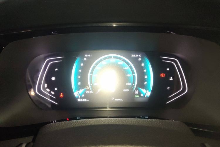 Used Oshan X7 PLUS 2022 1.5T Blue Whale Edition Automatic ZhiZun Model