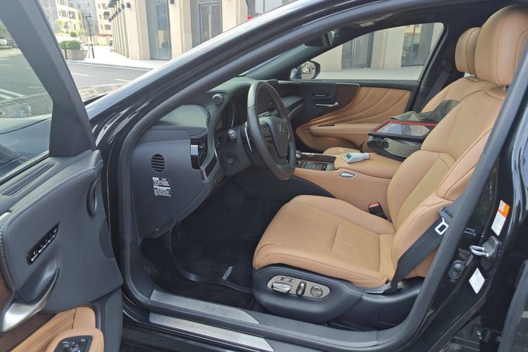 Used Lexus LS 2021 500h Excellence Edition