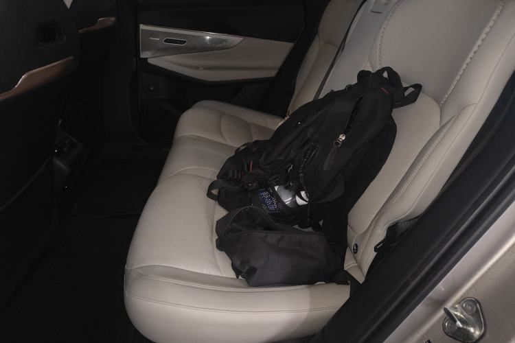 Used Lynk & Co 08 EM-P 2023 220km All-Wheel-Drive Performance Halo