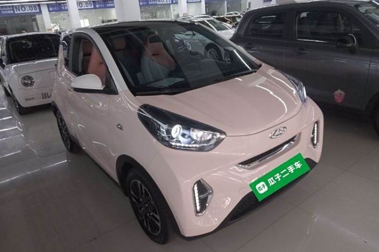 Used Chery New Energy Little Ant 2022 Sweet Pink Edition Half-Sugar Version Lithium Iron Phosphate 29.2 kWh 30 kW 301 km Front Right 45 Deg