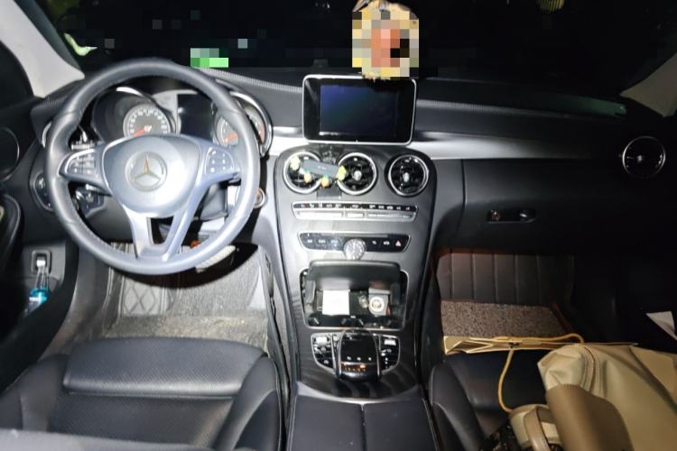 Used Mercedes-Benz C-Class 2018 C 200 L Sport Edition Center Console