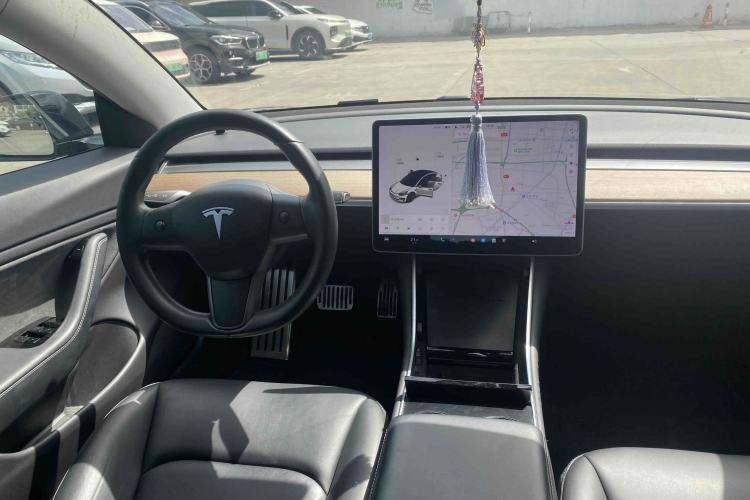Used Tesla Model 3 2019 Long-Range All-Wheel-Drive Version