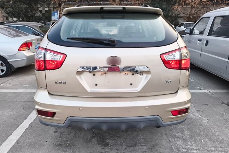 Used BYD S6 2013 Platinum Edition 2.4L Automatic Luxury Model