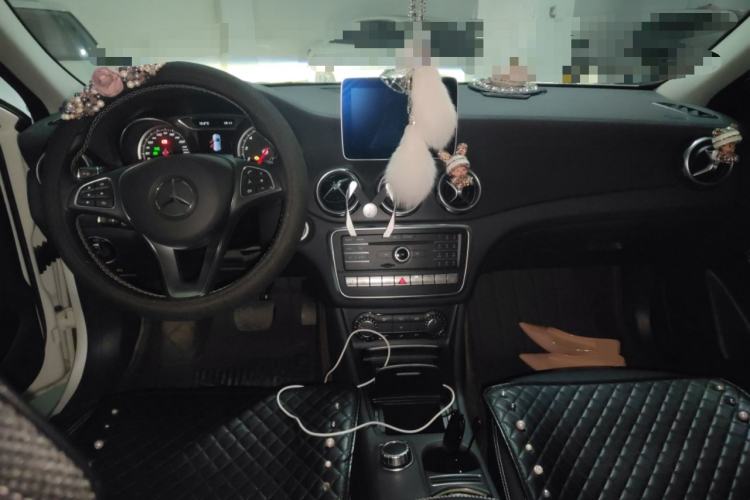 Used Mercedes-Benz GLA 2017 GLA 220 4MATIC Fashion Model