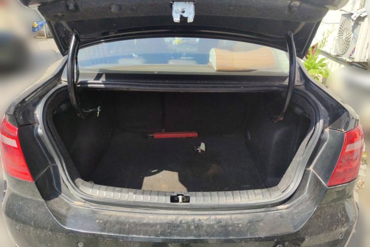 Used Volkswagen Bora 2013 1.6L Automatic Comfort Model
