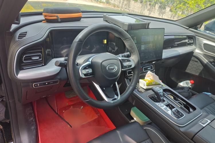 Used GAC Trumpchi GS8 2024 Linghang Series 2.0 TGDI Two-Wheel Drive Luxury Smart Connectivity Version