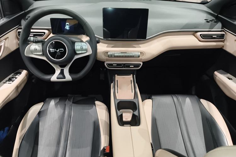 Used BYD Seagull 2024 Honor Edition 305km Dynamic Version Center Console