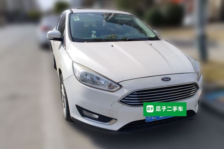 Used Ford Focus 2015 Sedan EcoBoost 125 Automatic Supreme Style Edition