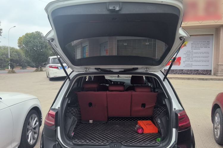 Used Volkswagen Golf 2017 230TSI Automatic Luxury Million-Vehicle Commemorative Edition