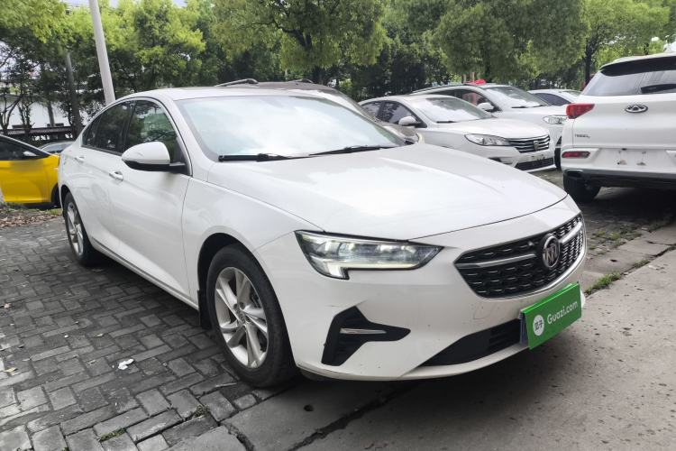 Used Buick Regal 2020 552T Elite Edition Front Right 45 Deg