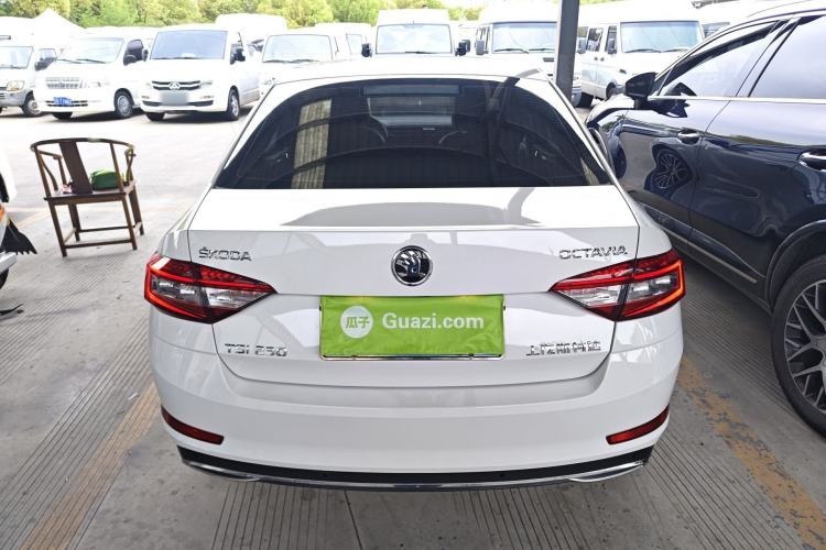 Used Skoda Octavia 2019 TSI230 DSG Luxury Edition