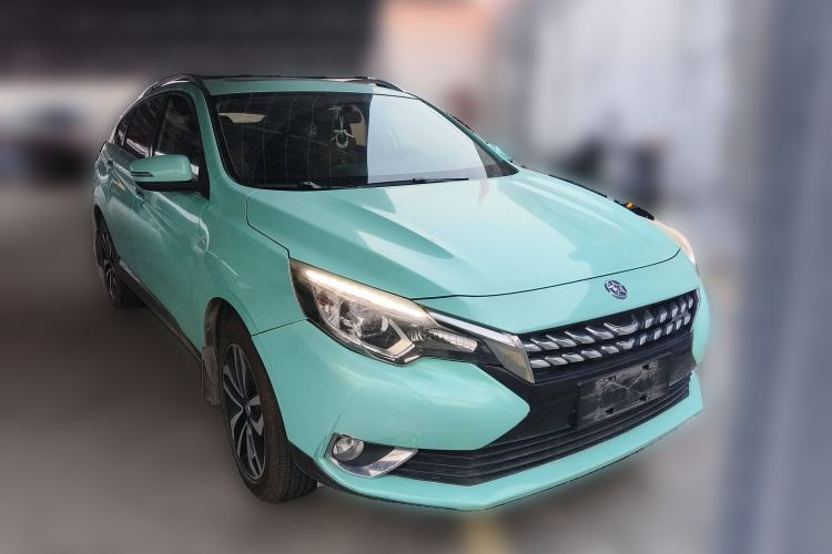 Used Venucia T90 2018 2.0L CVT Smart Connect Luxury Edition China V Standard
