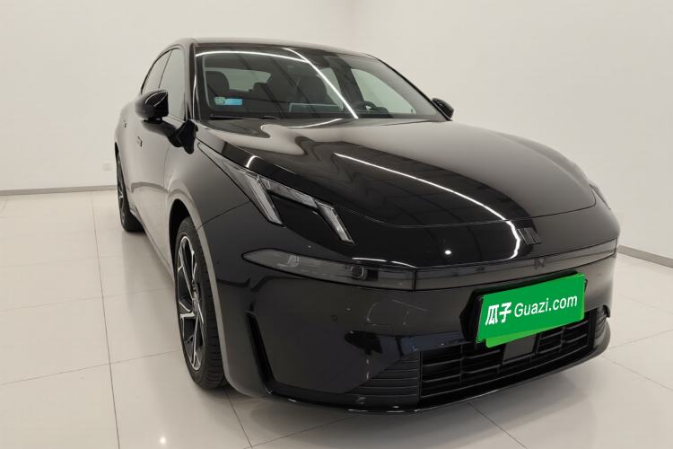 Used Lynk & Co 07 2024 EM-P 126 Long-Range Halo
