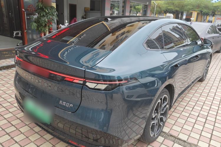 Used Nissan N7 2025 510 Max Rear Right 45 Deg