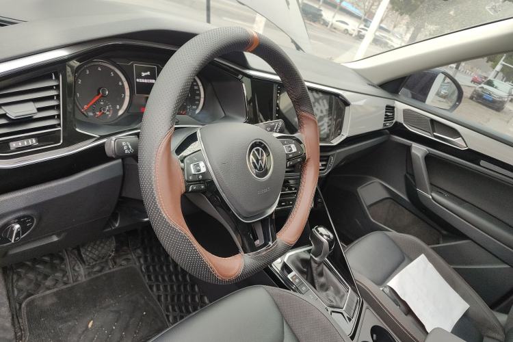 Used Volkswagen Tayron 2022 330TSI Two-Wheel Drive Luxury Smart Connectivity Version