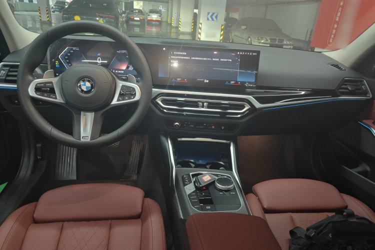 Used BMW 3 Series 2023 325Li M Sport Night Edition Package Center Console