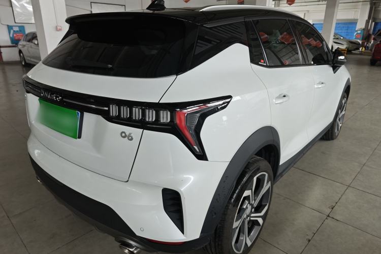 Used Lynk & Co 06 2023 Remix 1.5T Dynamic Halo Rear Right 45 Deg