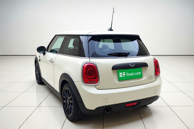 Used MINI 2019 1.5T ONE PLUS Rear Left 45 Deg