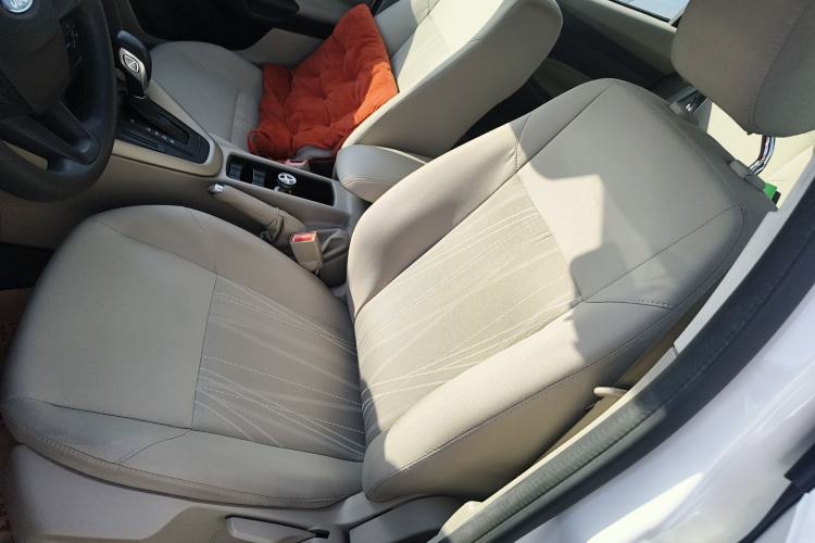 Used Ford Focus 2017 Sedan 1.6L Automatic Comfort Plus SmartDrive Edition
