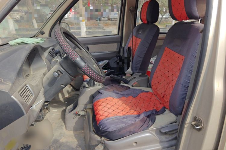 Used Wuling Rongguang 2011 1.2L Standard Version
