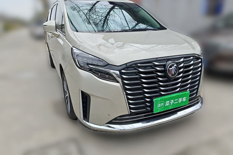 Used Buick GL8 2022 ES Landtrek 653T Luxury Edition