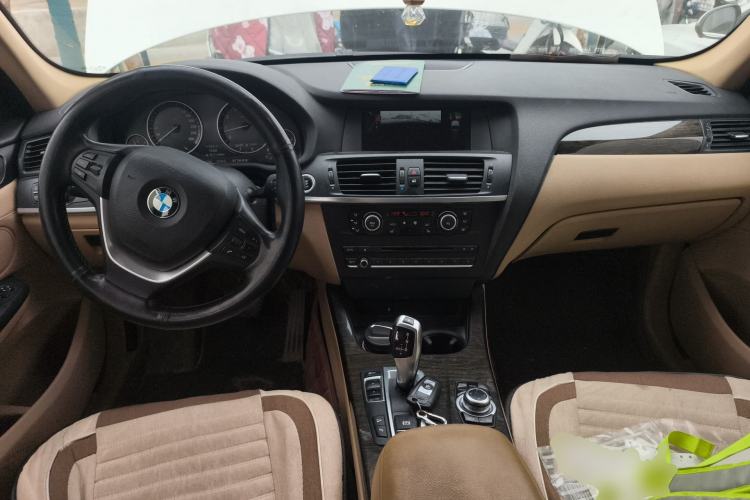 Used BMW X3 2013 Revised xDrive28i Luxury Edition Center Console