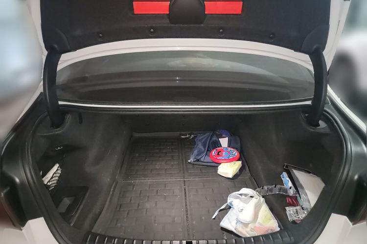 Used BMW 5 Series 2018 Facelifted 530Li Luxury Edition Premium Package Trunk