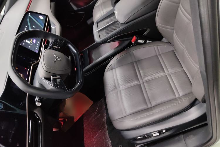 Used Hongqi EH7 2024 690 Pro Left Front Seat