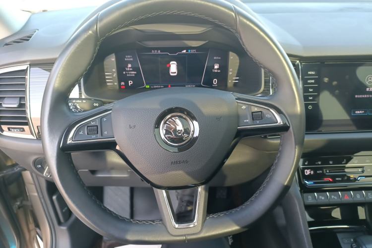 Used Skoda Kodiaq 2021 TSI330 5-Seater Two-Wheel-Drive Luxury Plus Edition
