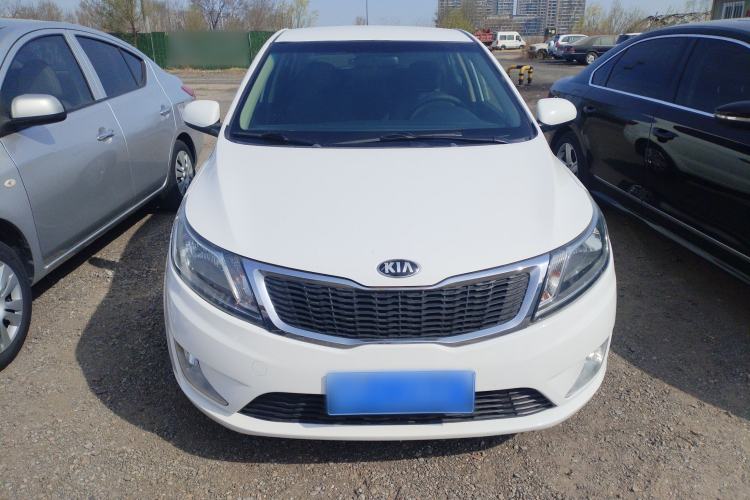 Used Kia K2 2012 Sedan 1.4L MT GLS Commemorative Edition
