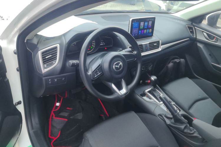 Used Mazda 3 Axela 2017 Sedan 1.5L Automatic Comfort Model Emission Standard China V Steering Wheel