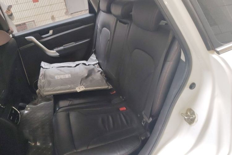 Used Haval H6 2015 Sport Edition 1.5T Automatic Two-Wheel Drive Luxury Model