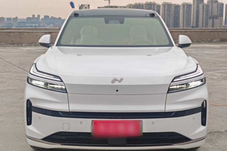 Used ONVO Luxeed L90 2025 Model—Max Six-Seater Version