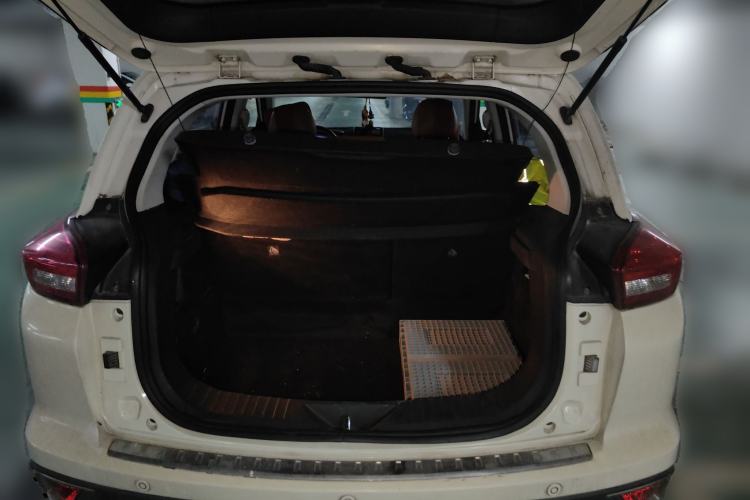 Used BAIC Senova X35 2016 1.5L Manual Luxury Edition Trunk