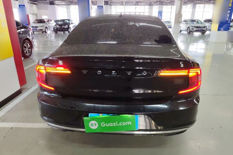 Used Volvo S90 2023 B5 Zhiyuan Luxury Edition
