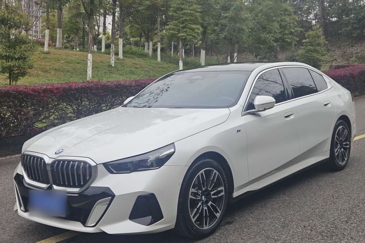 Used BMW 5 Series 2024 530Li Leading Model M Sport Package