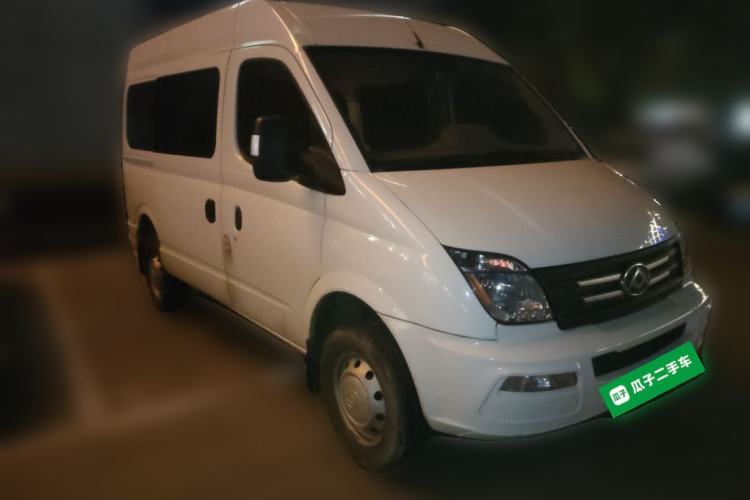 Used SAIC MAXUS Xintu V80 2023 2.0T AMT Classic Aoyuntong Short Wheelbase Mid-Roof 5/6-Seater Exterior 2