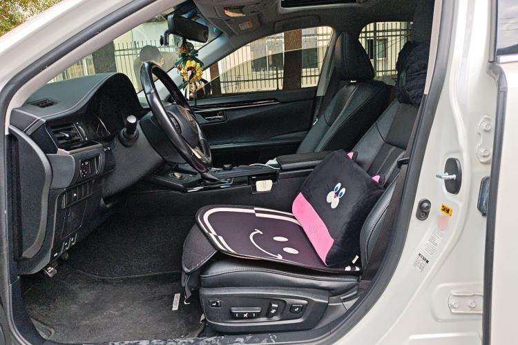 Used Lexus ES 2015 200 Elite Edition
