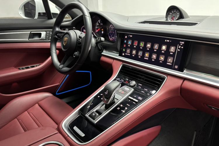 Used Porsche Panamera 2023 Facelifted Panamera 2.9T Platinum Edition Interior 6