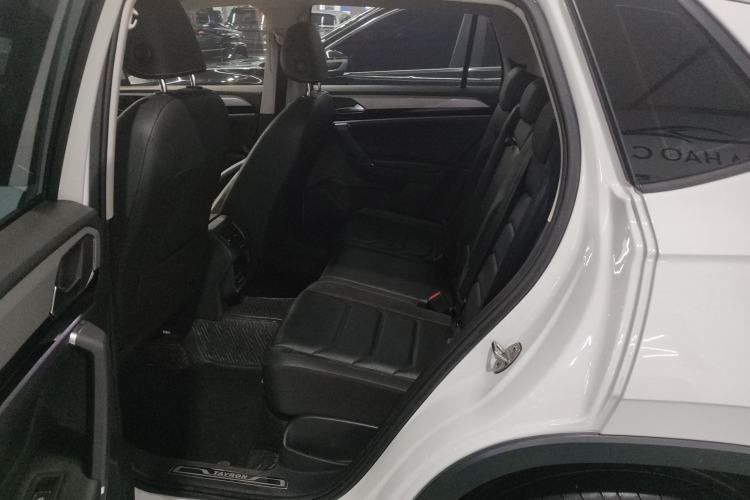 Used Volkswagen Tayron 2020 280TSI Two-Wheel Drive Luxury Connect Edition Left Rear Seat