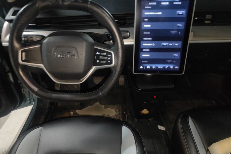 Used NETA V 2021 Standard Range Entertainment Edition
