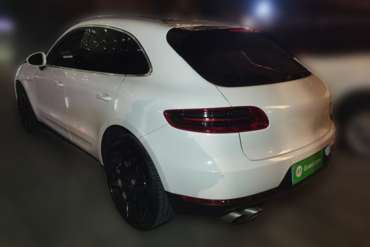 Used Porsche Macan 2016 Macan S 3.0T Rear Left 45 Deg