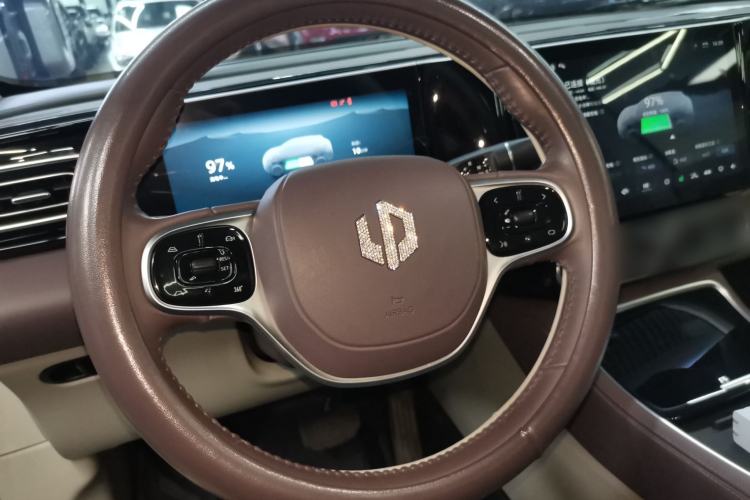 Used Leapmotor C11 2023 Extended-Range 285 Comfort Edition Steering Wheel