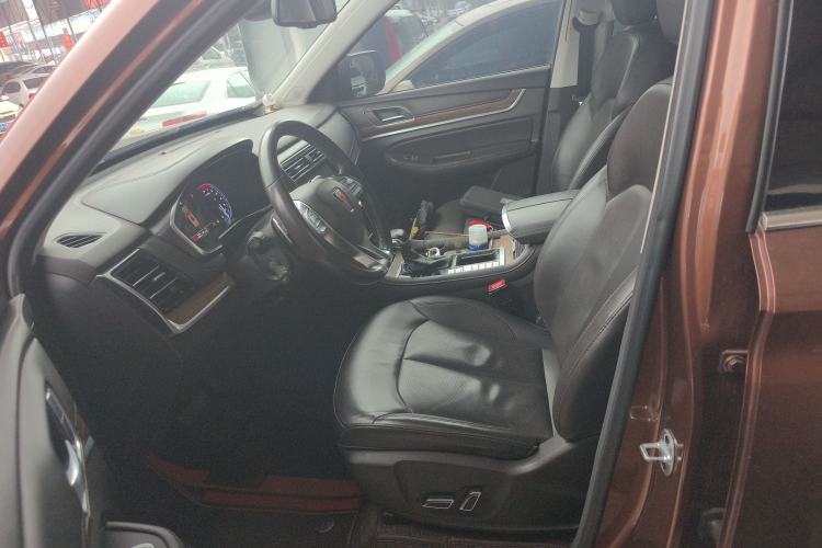 Used Roewe RX8 2018 30T Smart Connectivity Two-Wheel Drive Supreme Edition