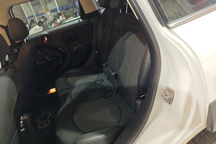 Used MINI Countryman 2014 1.6L COOPER Fun
