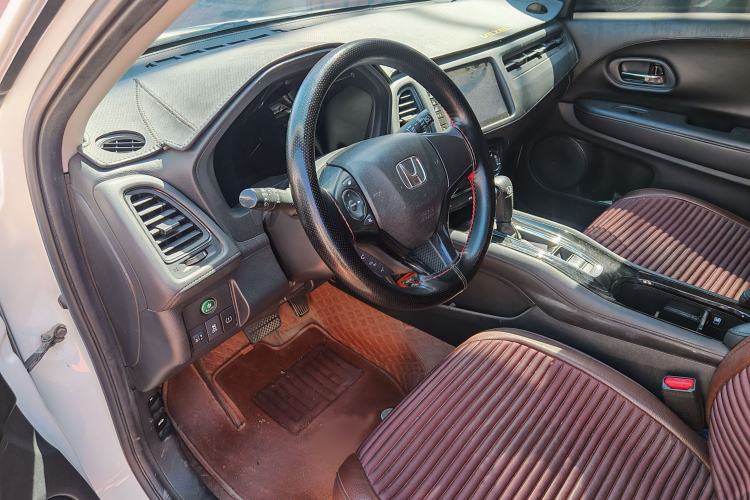 Used Honda Vezel 2020 1.5L CVT Pioneer Edition
