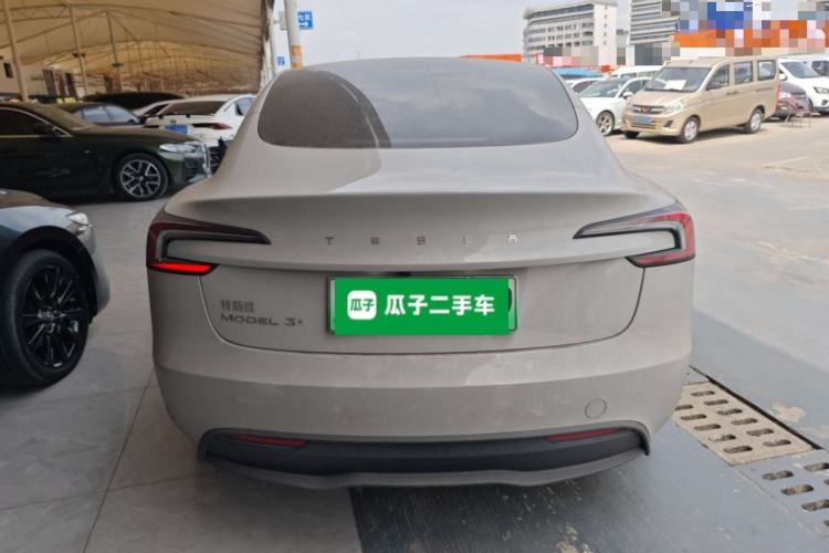 Used Tesla Model 3 2023 Long-Range All-Wheel-Drive Version
