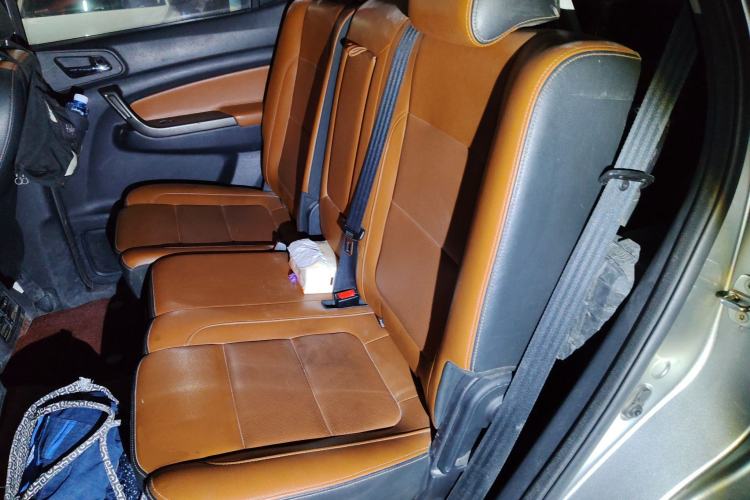 Used CHANGAN OSHAN CX70 2016 1.6L Manual Luxury Model Left Rear Seat