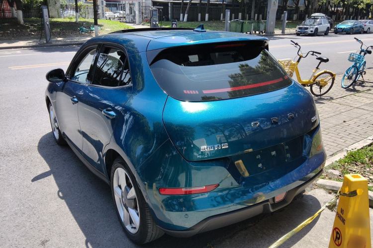 Used ORA Good Cat 2021 400km Standard Range Athena Edition Lithium-Ion Battery Exterior 2