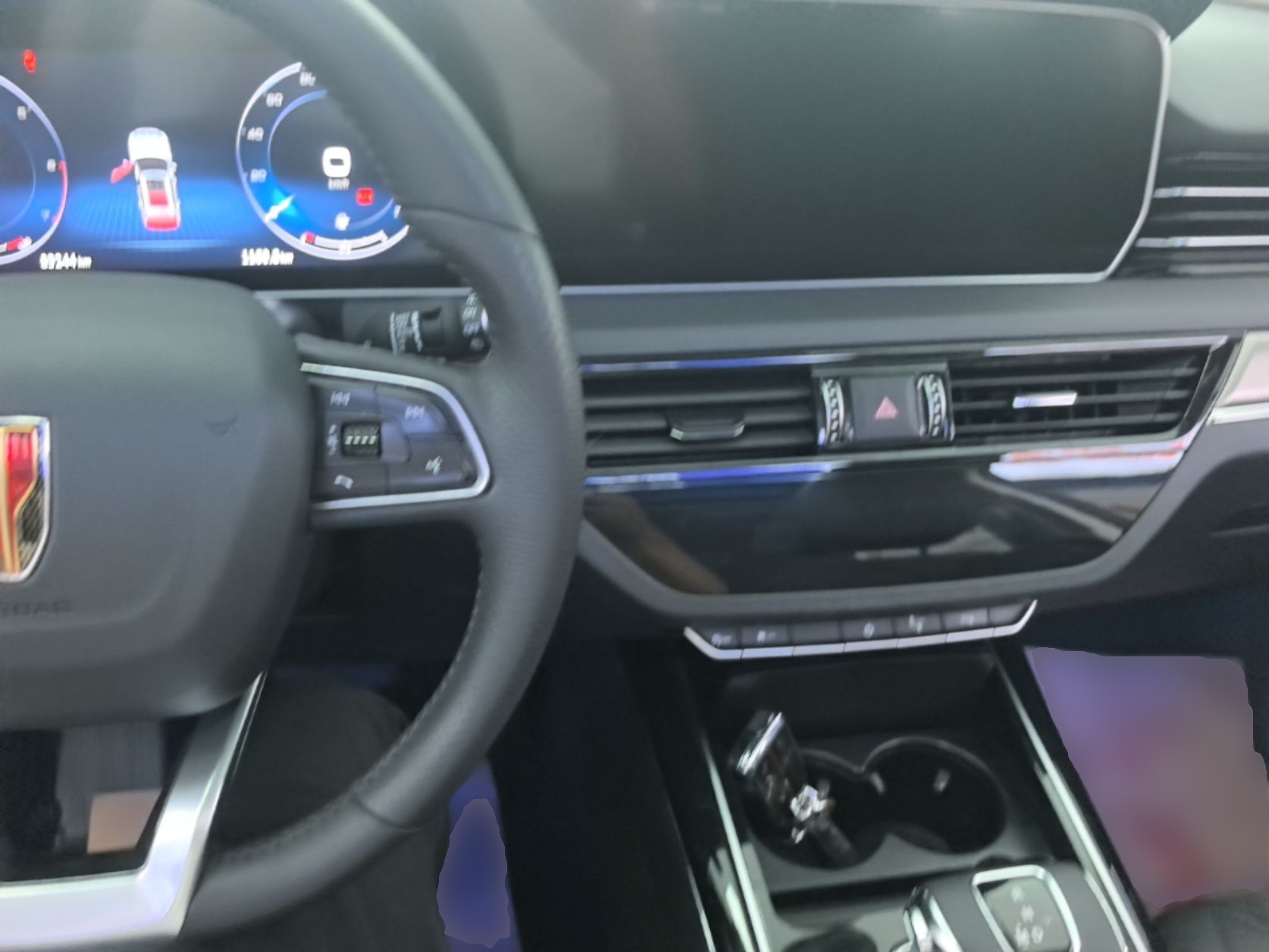 Hongqi HS5 2022 Revised Version 2.0T Smart Connect Flagship Edition — снимка 12